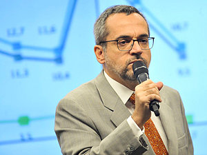 MPF pede que MEC explique falha na reserva para deficientes