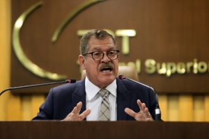 Corregedor libera abertura de firmas em evento do partido Aliança