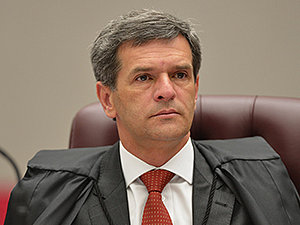 Associação pode assumir ação de outra sem anuência de associados