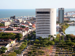 Dos cinco TRFs, só o da 4ª região não suspendeu prazos