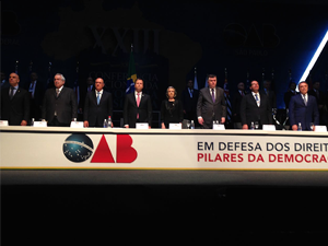 Justiça determina teto para anuidade da OAB-MG