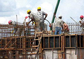 Juíza manda reintegrar trabalhadores demitidos na pandemia