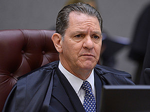 Mantida decisão que determinou retorno do prefeito de Manhumirim