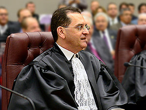 Ministro do STJ substitui preventiva de empresário por domiciliar