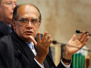 Não devemos ter saudade do regime militar, diz Gilmar Mendes