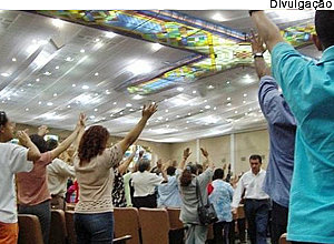 Presidente do TJ-SP derruba liminar que proibia cultos religiosos