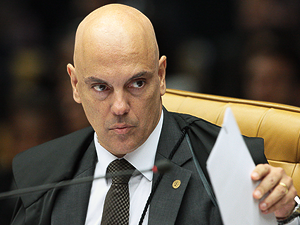 Decisão colegiada que confirma condenação interrompe prescrição