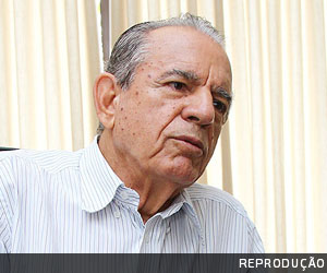 Iris Rezende é condenado por contratar empresa sem licitação