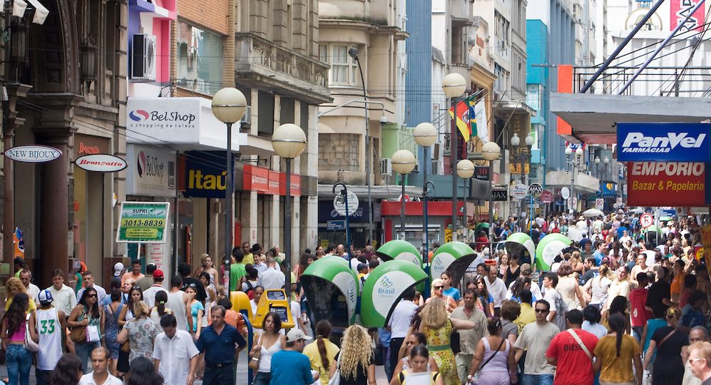 Juiz nega liminar para retomada das atividades econômicas no RS