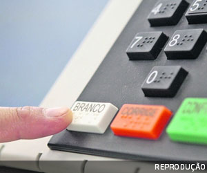 Não cabe à Justiça Eleitoral vedar pagamento de fiscais de eleições