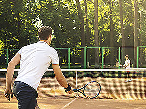 Desembargador do TJ-SP autoriza reabertura de escola de tênis