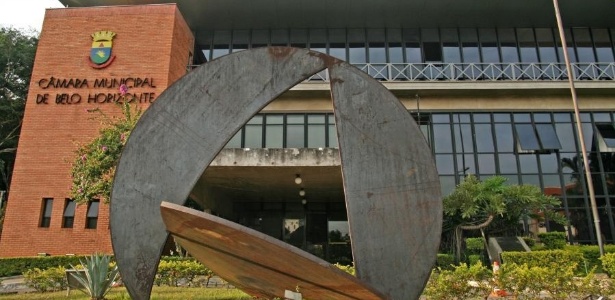 Juíza suspende volta aos trabalhos da Câmara de BH